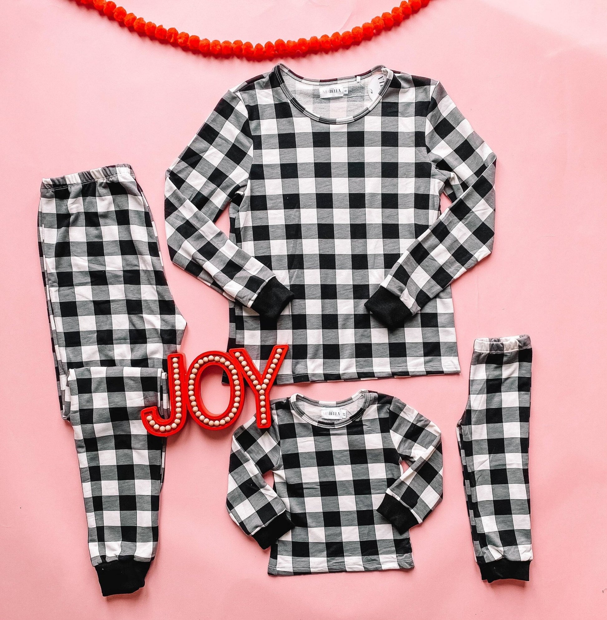 Plaid Mommy & Me pajamas - LITTLE MIA BELLA