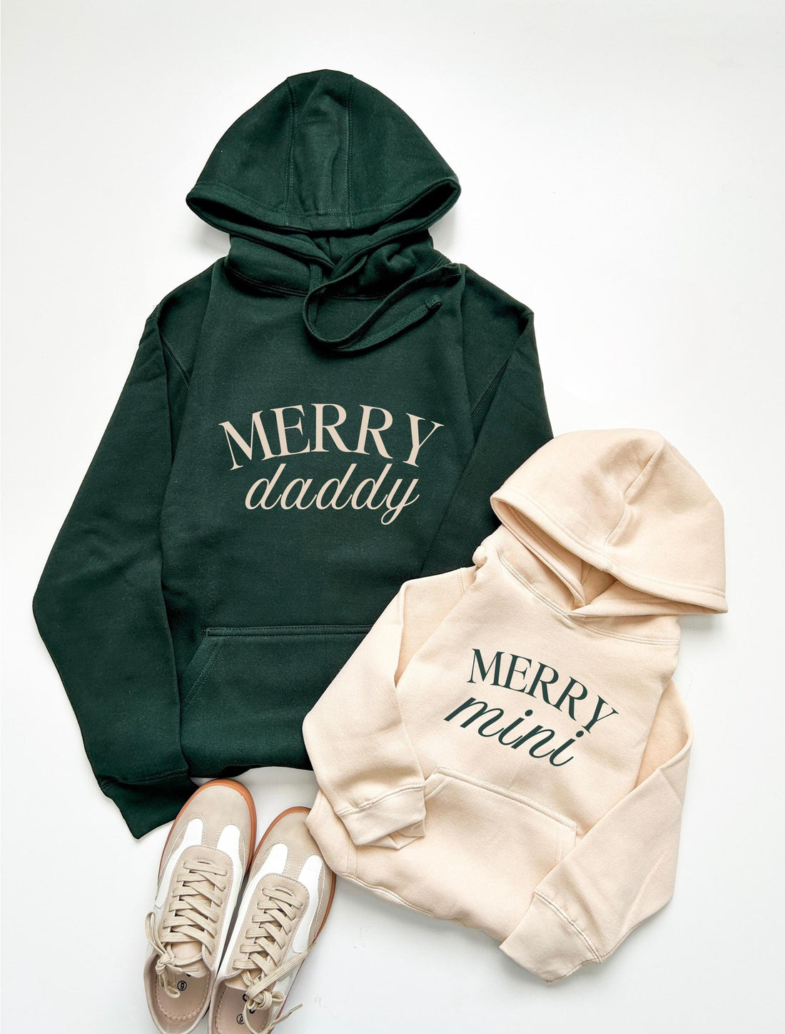Merry Family Sweatshirts, Matching Christmas Sweaters, Christmas Outfit, Matching Christmas Sweatshirts, Mommy and Me Christmas Sweaters