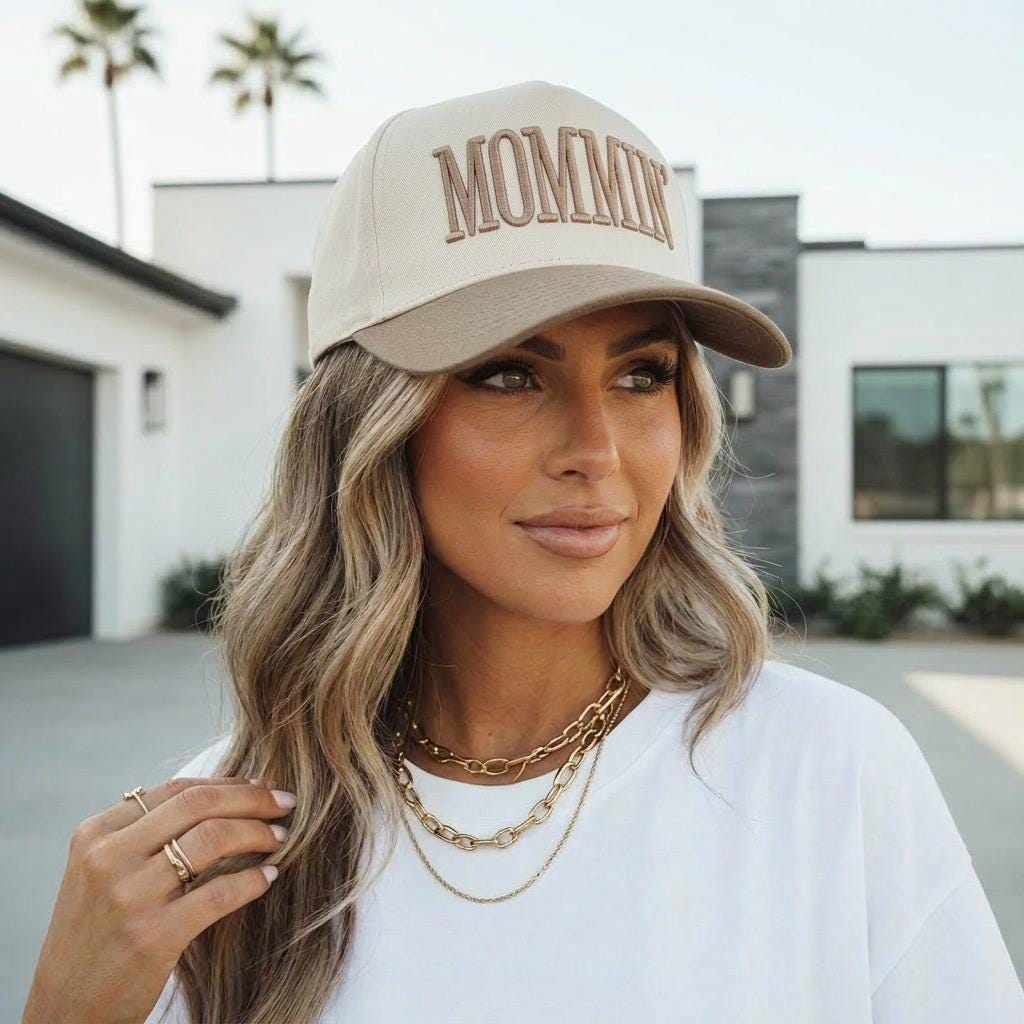 Mommin Hat Embroidered Mama Hat, Neutral Mom Hat, Trendy Mom Cap, Everyday Hat, Gift for Mom, Casual Baseball Cap