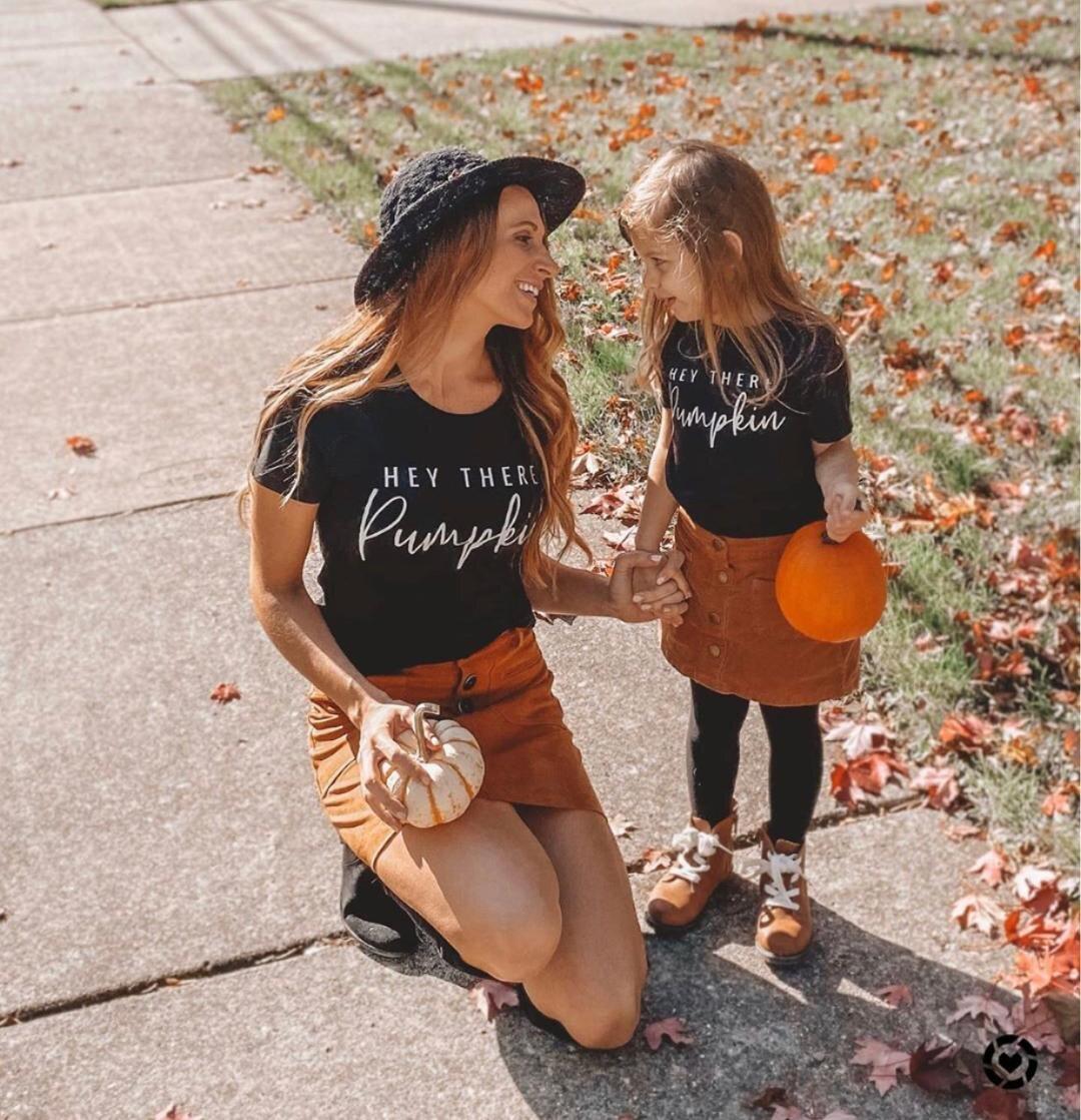 Fall Mommy and Me Outfits (Family Matching) Fall Mommy and Me Outfits (Family Matching)